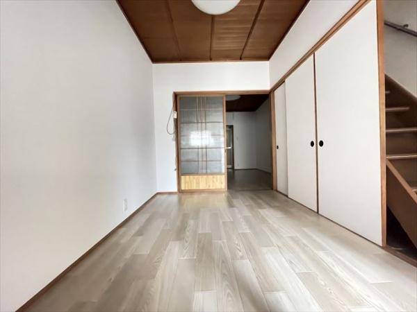 東弓削1丁目貸家