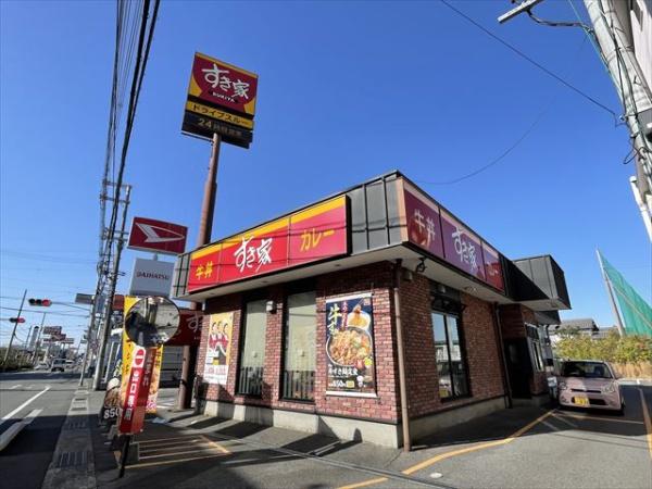 レフィナードカルチェ A棟(すき家25号八尾永畑店)