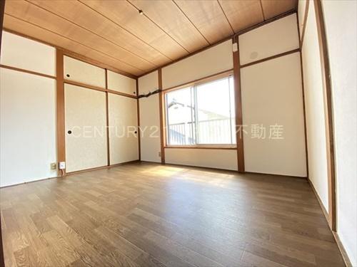 中区福田ガレージ付き４LDK戸建て