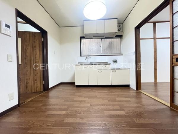 南本町4丁目戸建て