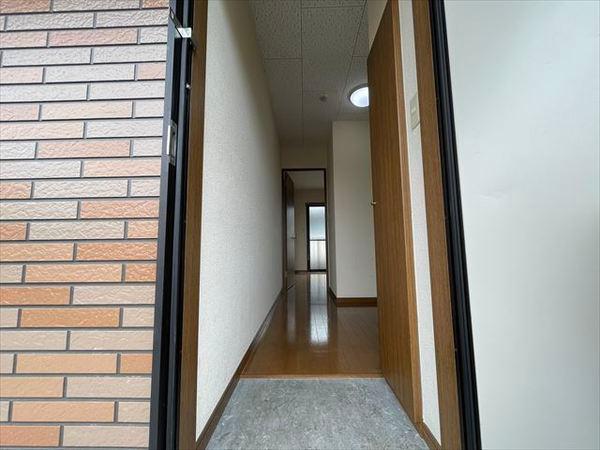 プレジール八尾南