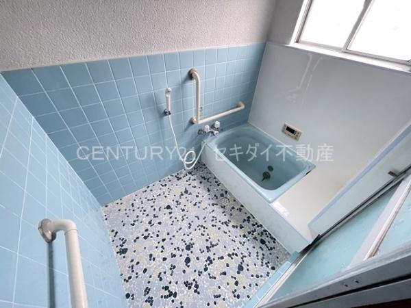 堤町1丁目戸建て