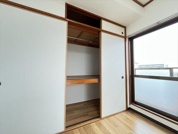友井グレイス