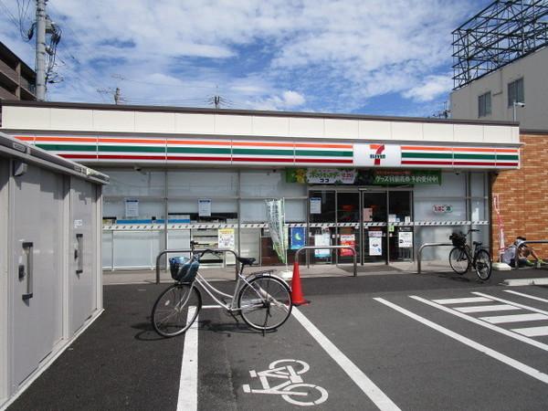 レオネクストみやび(セブンイレブン八尾山賀町3丁目店)