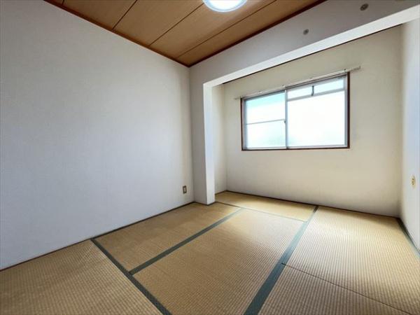 ハイツホロン