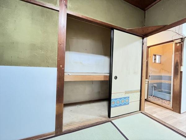 久宝園3丁目貸家
