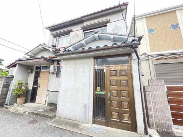 萱振町2丁目貸家