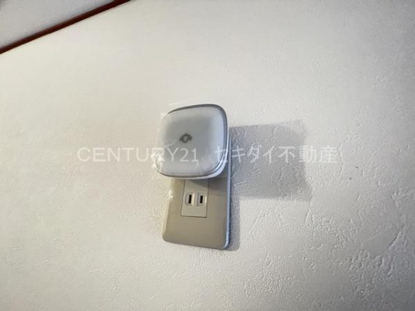 萱振町2丁目貸家
