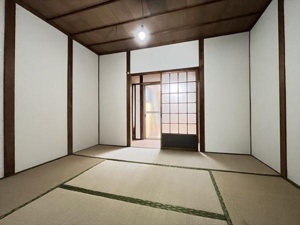 宮町2丁目貸家