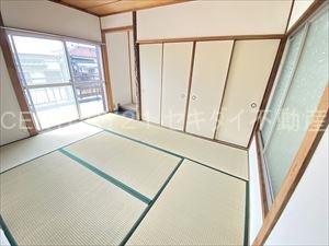 恩智北町４丁目ガレージ付き戸建て