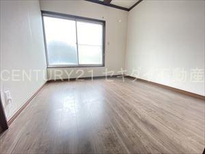 恩智北町４丁目ガレージ付き戸建て