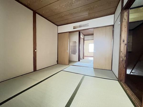 宮町3丁目貸家