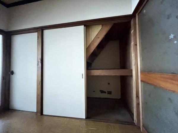 宮町3丁目貸家