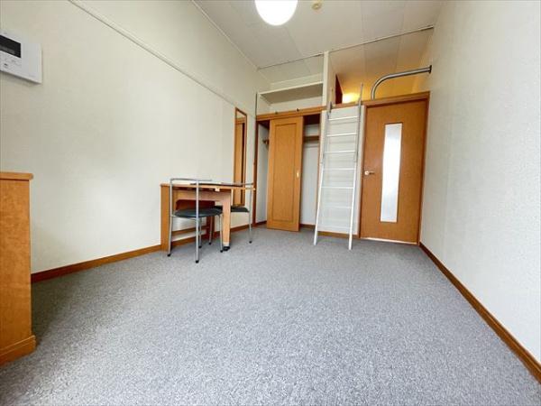 レオパレス八尾南