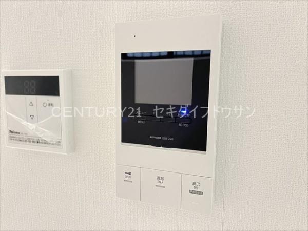 D　ｐｏｒｔａ　Ｌｕｃｈｔａ（ディー　ポルタ　ルフタ）