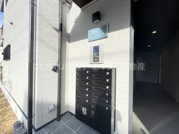 D　ｐｏｒｔａ　Ｌｕｃｈｔａ（ディー　ポルタ　ルフタ）