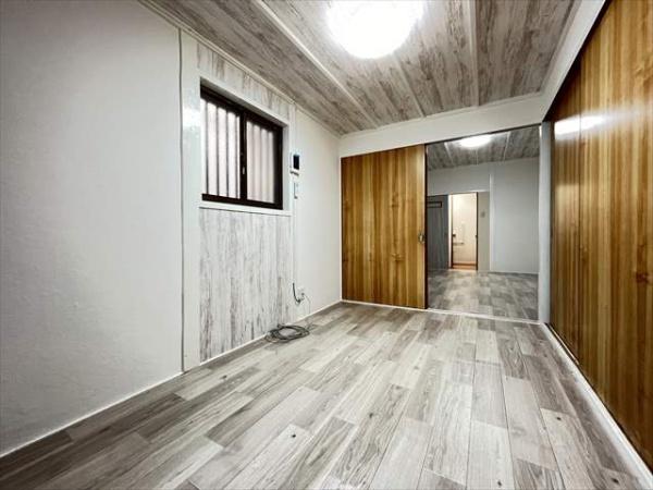 福万寺町4丁目貸家