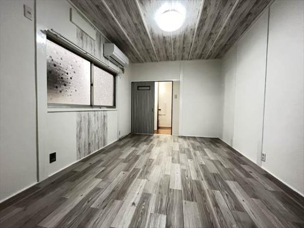 福万寺町4丁目貸家