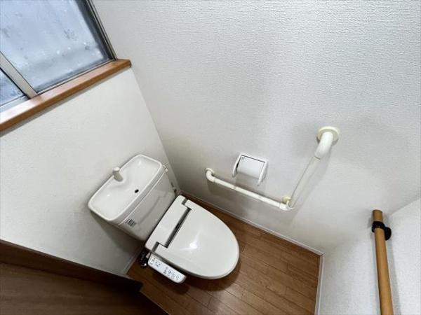 福万寺町4丁目貸家