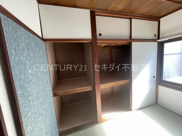 ロッヂｍ東山本新町6丁目貸家