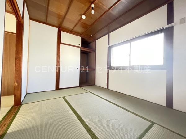 ロッヂｍ東山本新町6丁目貸家