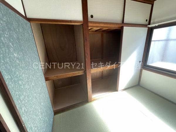 ロッヂｍ東山本新町6丁目貸家