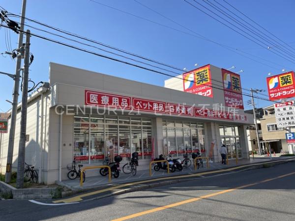 大県4丁目貸家(サンドラッグ柏原大県店)