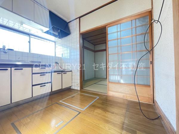 大県4丁目貸家