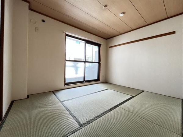 エステート高安Ｂ棟