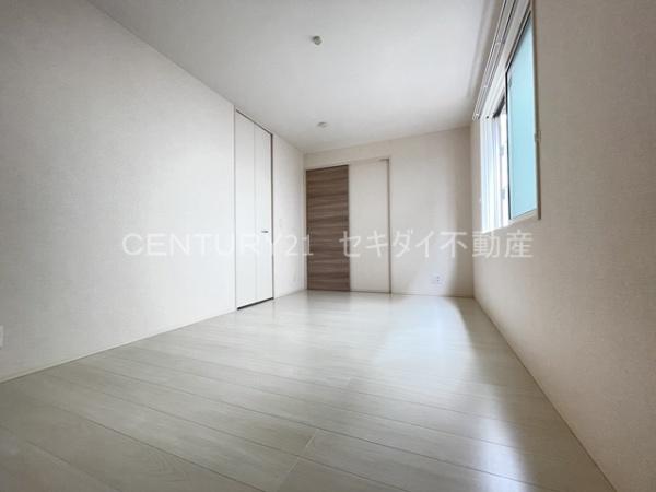 Ｌｕｍｉｅ　Ｃｏｕｒｔ