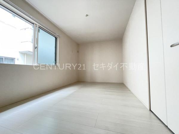 Ｌｕｍｉｅ　Ｃｏｕｒｔ