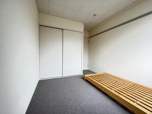 レオパレス母木