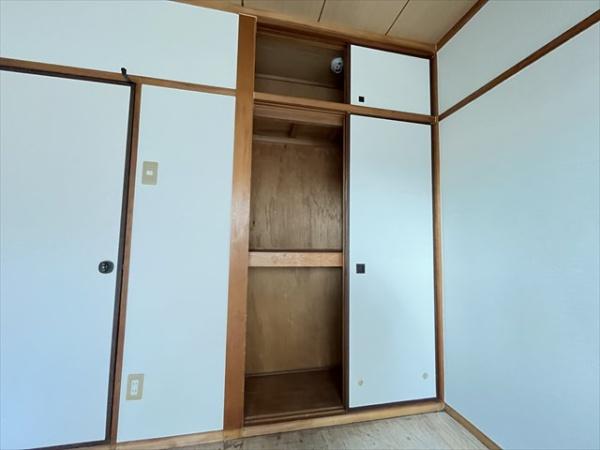 サンハイツ南本町