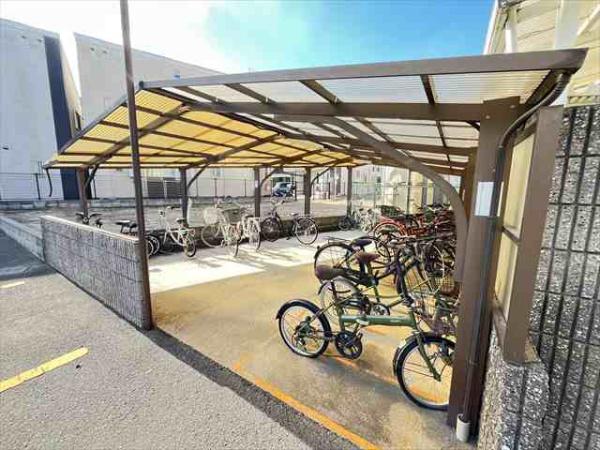 サンハイツ南本町