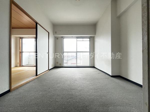 八尾市南植松町４丁目のマンション