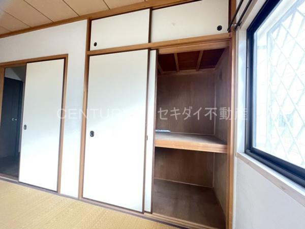 東山本町戸建て（車庫付き）