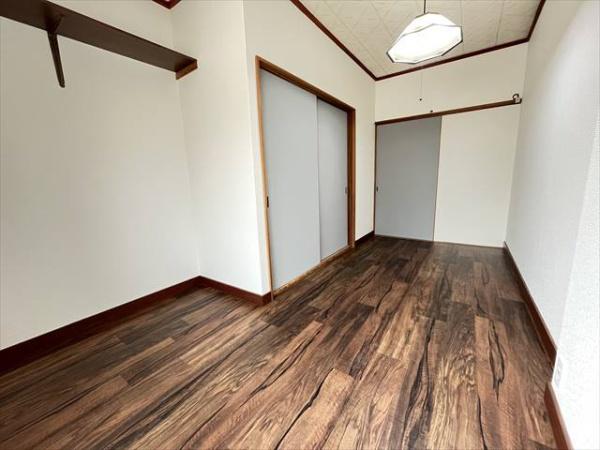 大蓮南4丁目貸家