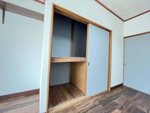 大蓮南4丁目貸家