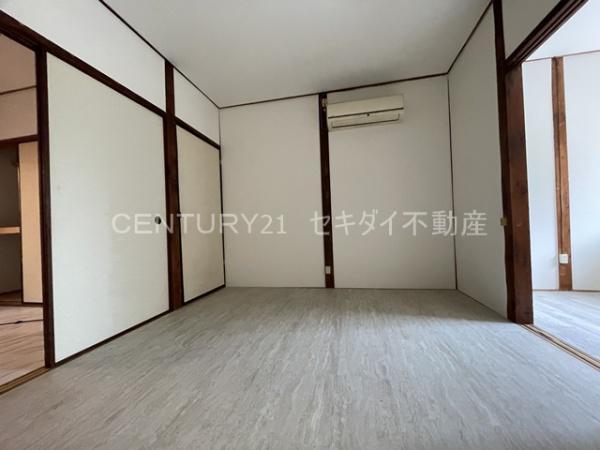明美町2丁目平屋