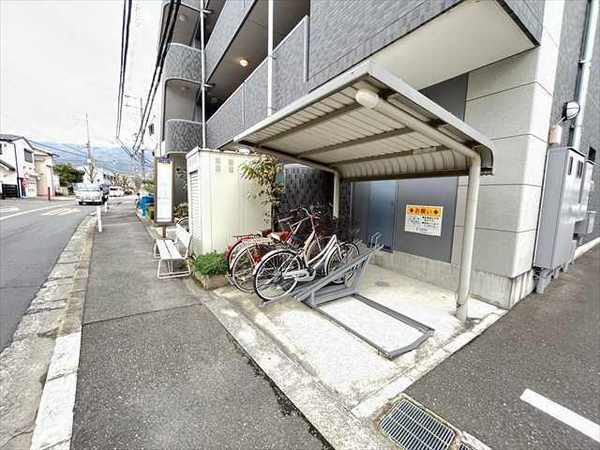 メゾン　ド　ボヌール上尾