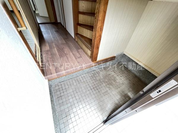高砂町5丁目戸建て