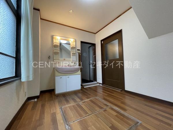 南本町2丁目戸建て