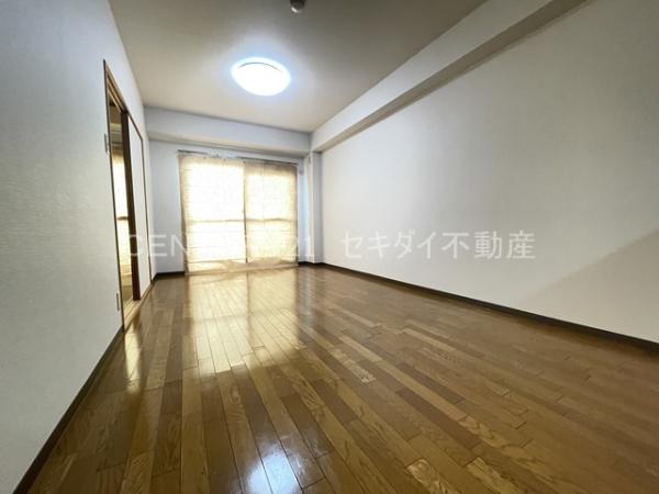 エムライフ