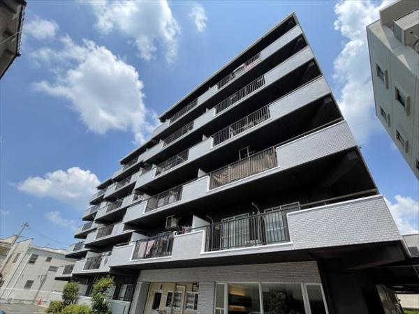八尾市南植松町４丁目のマンション