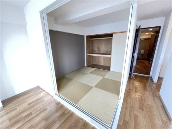 八尾市南植松町４丁目のマンション
