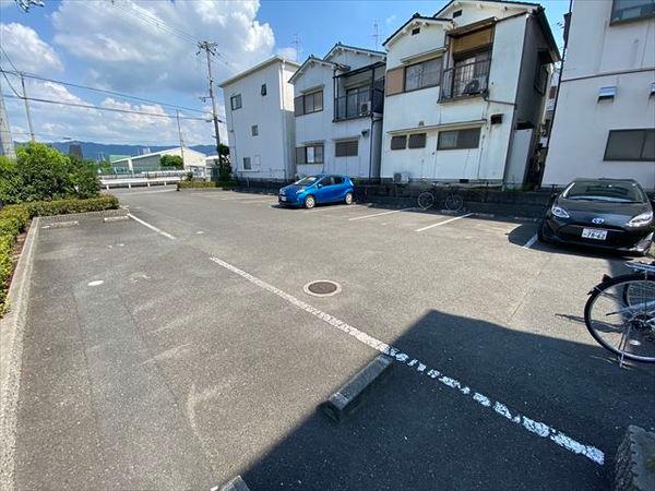 レオパレスロン