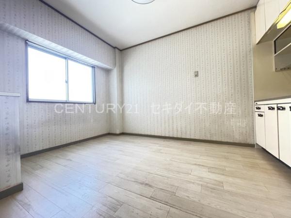 八尾志紀マンション