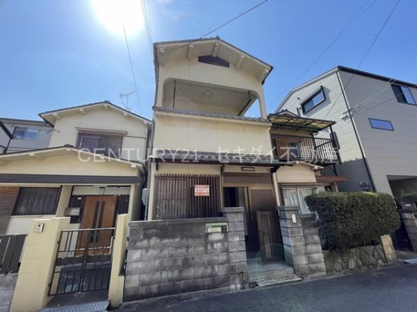 刑部1丁目戸建て