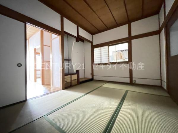 刑部1丁目戸建て