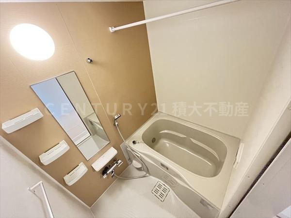 メゾン静